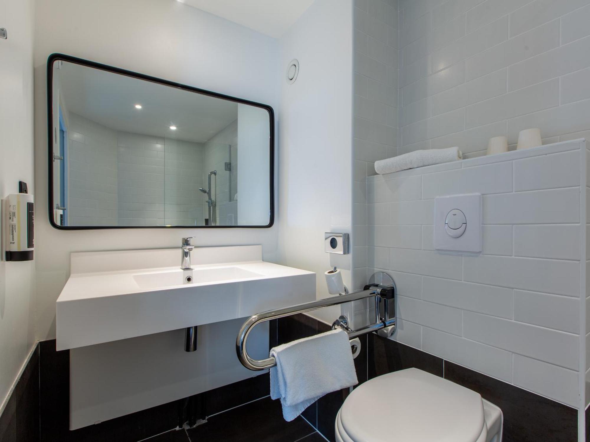 B&B Hotel Orleans Nord Saran Zewnętrze zdjęcie