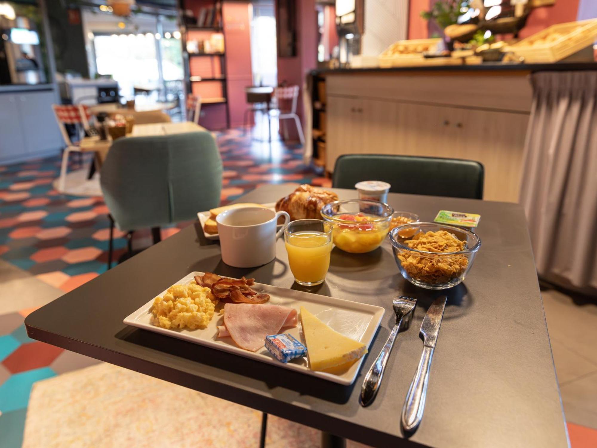 B&B Hotel Orleans Nord Saran Zewnętrze zdjęcie